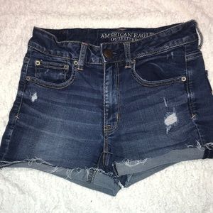 American Eagle Hi-Rise Shortie
